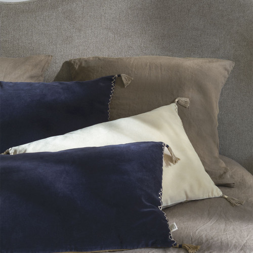 Housse de coussin MATTÉO en velours de coton et lin - Bleu de Minuit - 30 x 40 cm